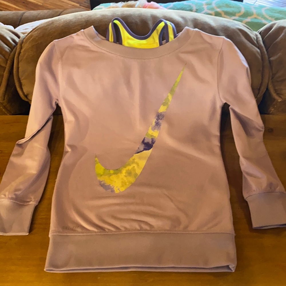 Girls Nike long sleeve